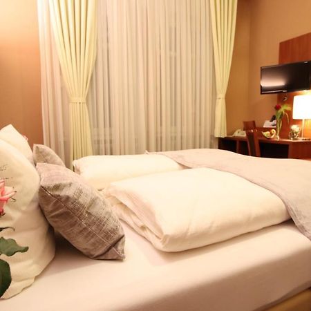 Hotel Wahlster 萨尔布吕肯 外观 照片