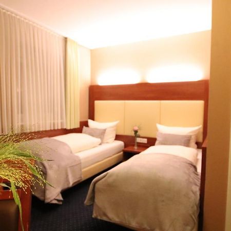 Hotel Wahlster 萨尔布吕肯 外观 照片