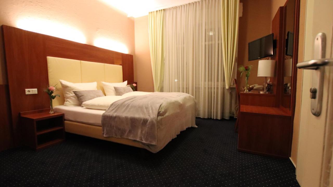 Hotel Wahlster 萨尔布吕肯 外观 照片